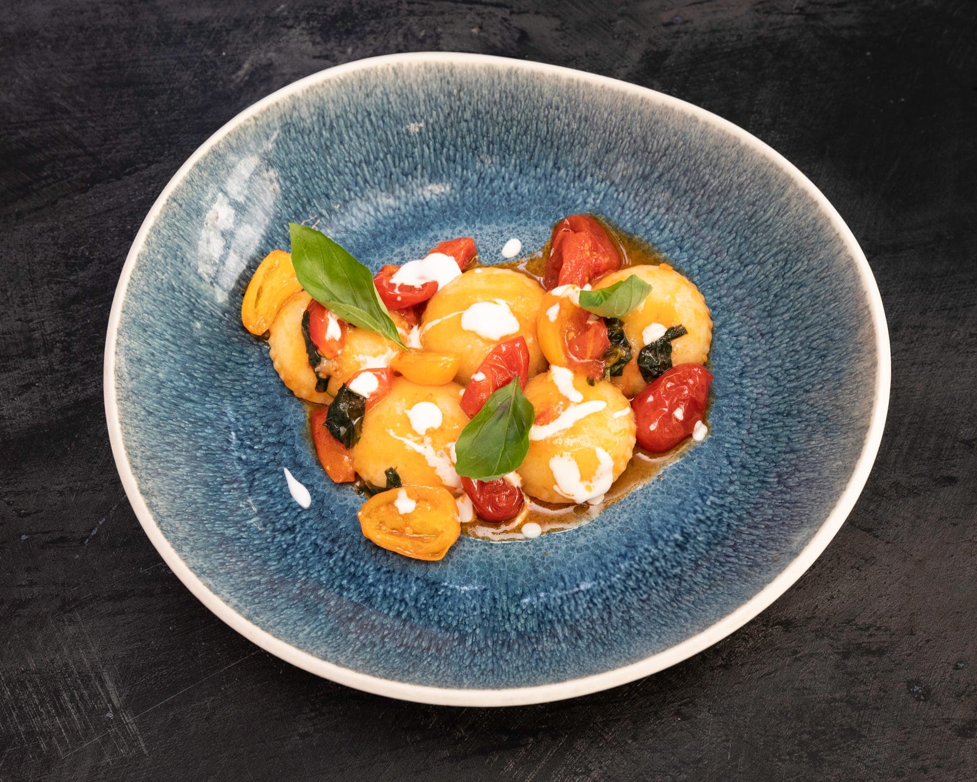 Tortelli ai pomodorini con crema di burrata